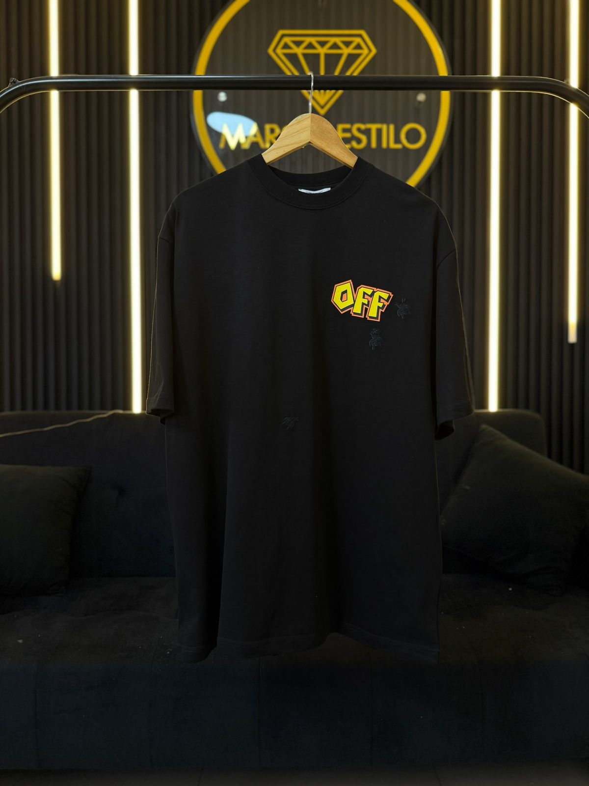 Off-White Arrow Yellow